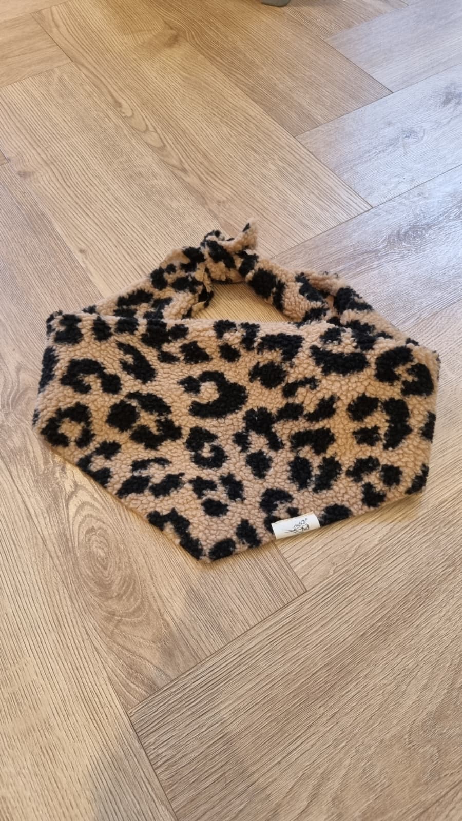 Teddy triangel sjaaltje